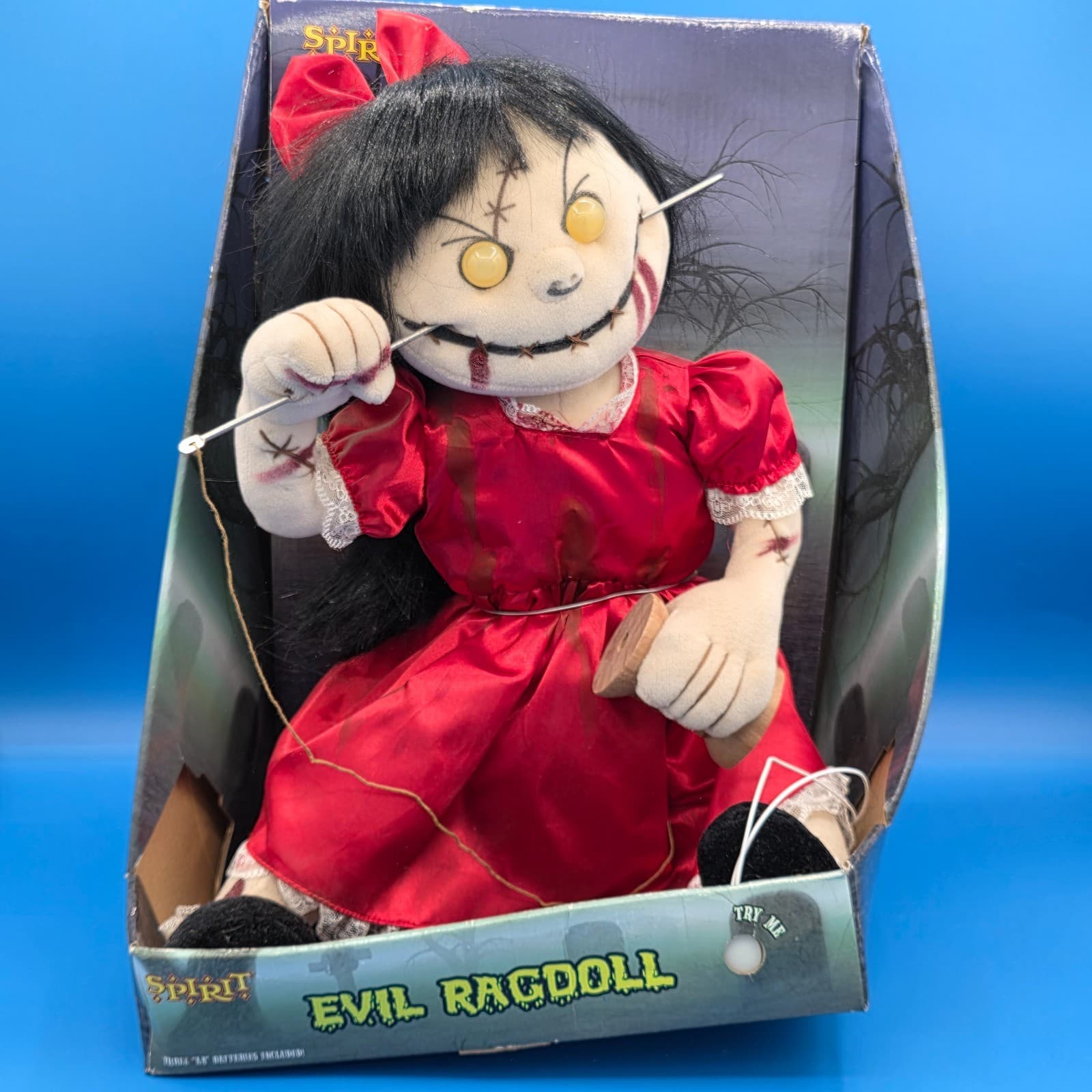 RARE Evil Rag Doll animatronic sold by Spirit Halloween DOES NOT MOVE