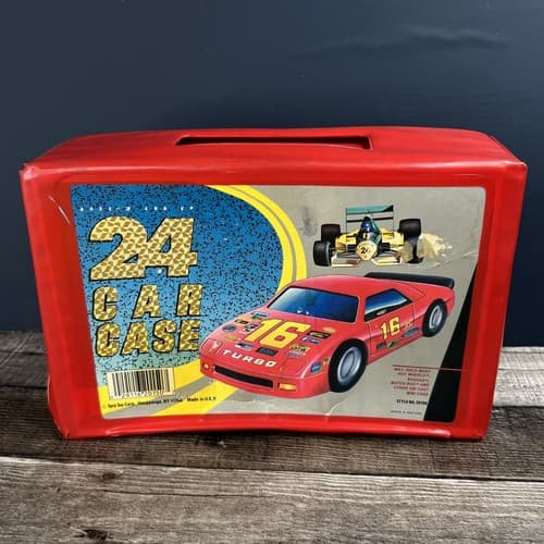 Vintage Tara Toy Corp 24 Count Hot Wheels Matchbox Car Case Red