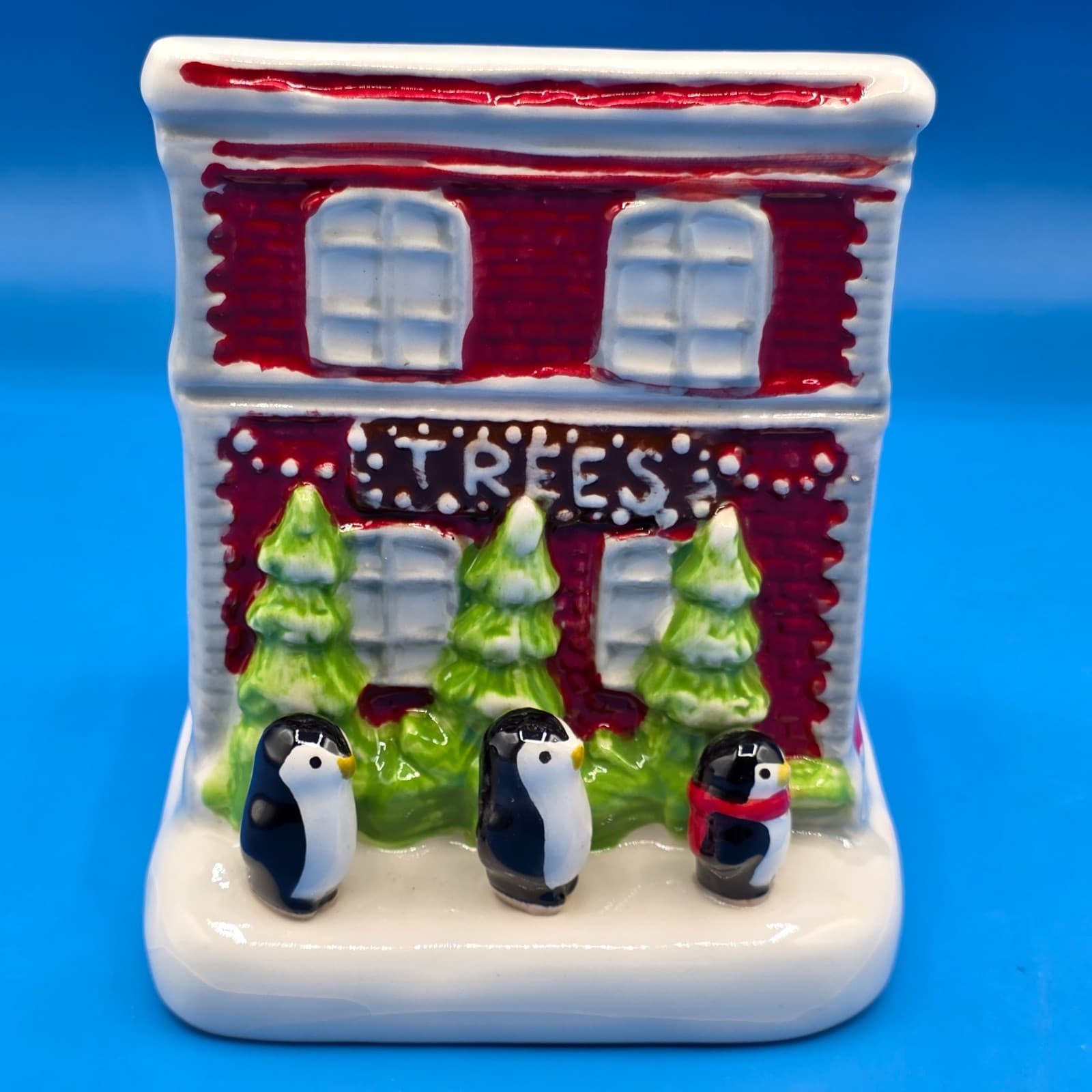 Bath & Body Works Christmas Tree Penguin Ceramic Soap Dish Dispenser Holder