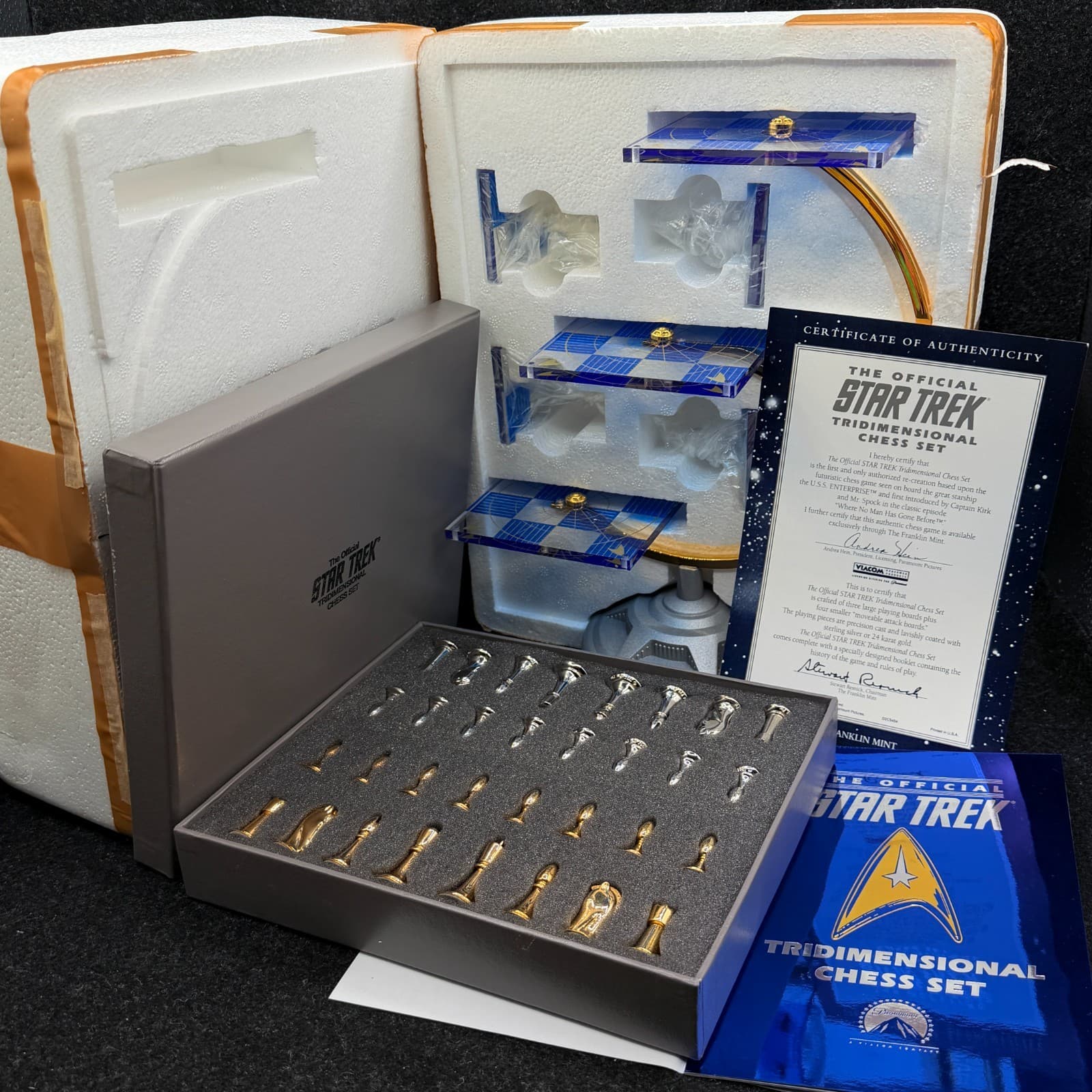 Star Trek 1994 Orignal Limited Edition Franklin Mint Tri-Dimensional Chess Set