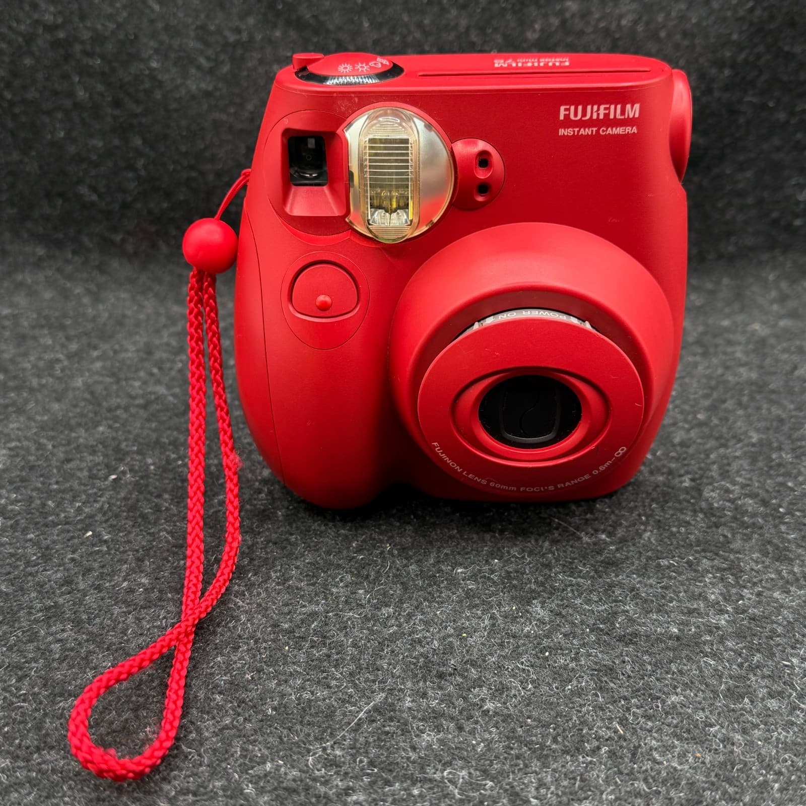 Fujifilm Instax Mini 7S Instant Camera Red TESTED