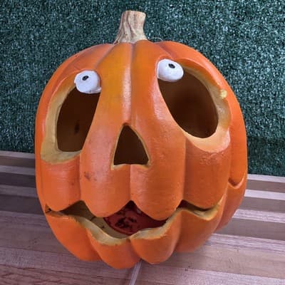 Vintage 1995 Trendmasters Foam Pumpkin Jack O’Lantern Unique White Eyes Light Up