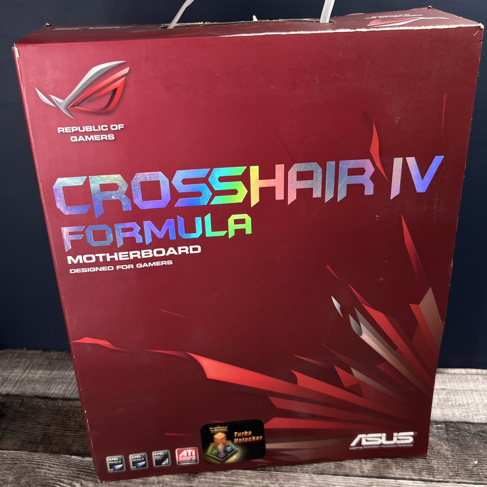 Asus Crosshair IV Formula Motherboard AMD 890FX DDR3 Phenom 2 Athlon x4