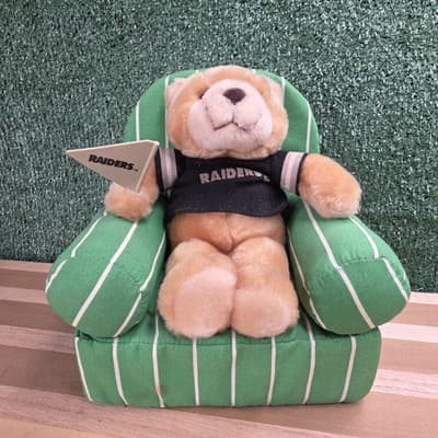 Oakland Raiders Armchair Quarterback Plush Bear Team NFL Russ With Tag VTG