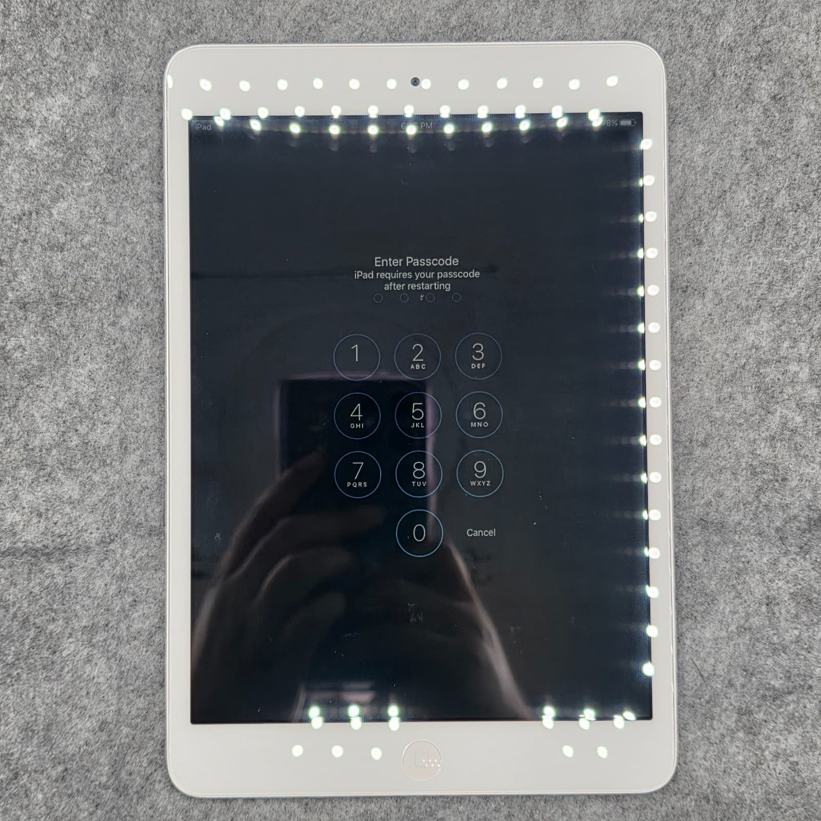 Apple iPad Mini A1432 FOR PARTS OR REPAIR BUNDLE