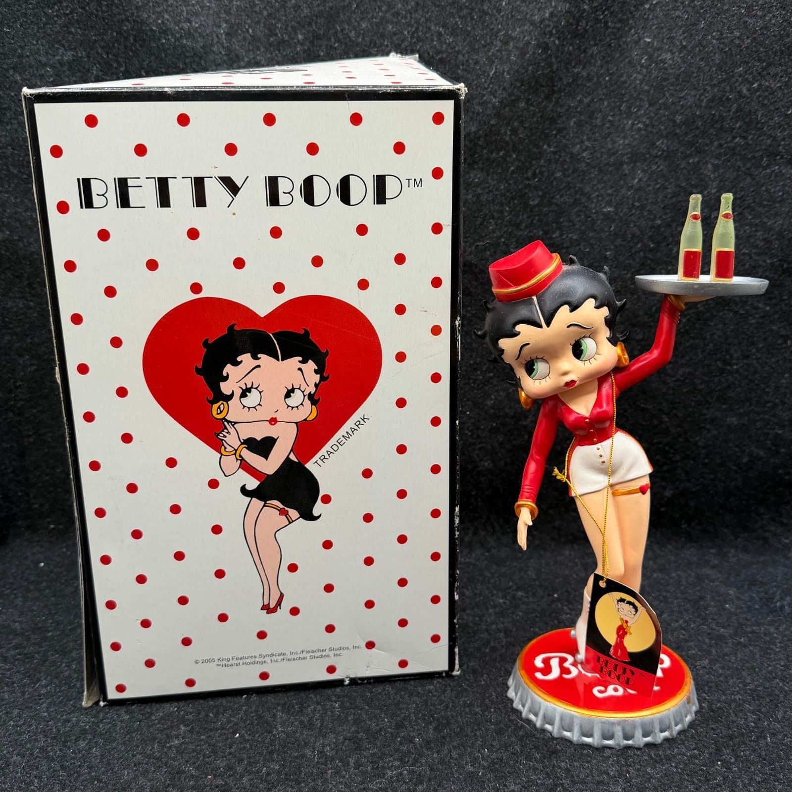 Betty Boop Waitress Car Hop Figurine 9.5in, Shorts, Roller Skates Boop Cola 6780