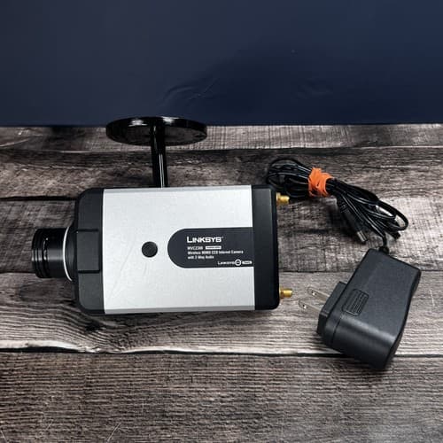 FOR PARTS OR REPAIR Linksys WVC2300 Wireless MMO CCD Security Video Camera