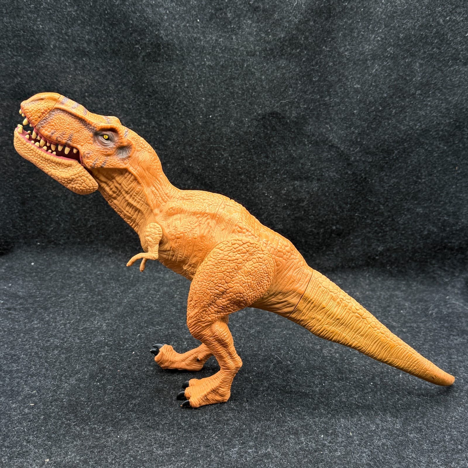 Hasbro Jurassic World T-Rex Action Figure 16" Biting Chomping Button #19161