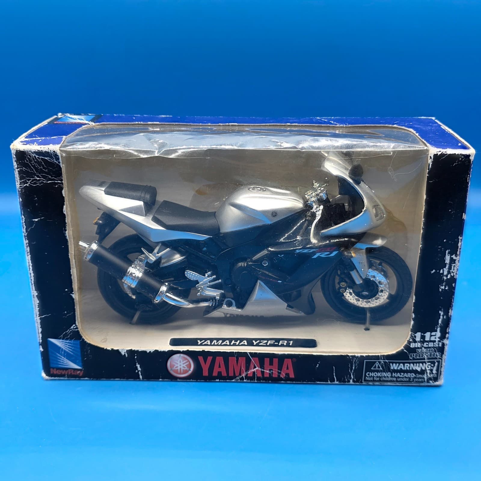 New - NewRay Road Rider Collection 1:12 Die-Cast Metal Yamaha Black/GrayYZF-R1