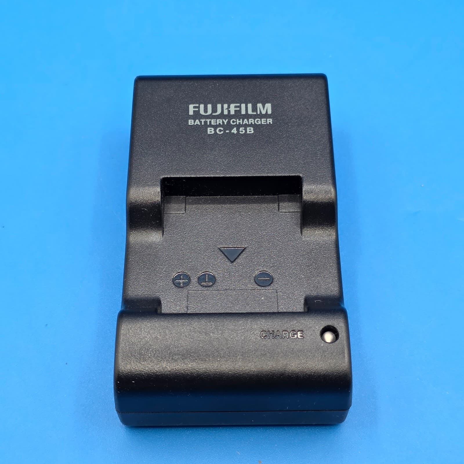Fujifilm BC-45B Battery Charger Only - Gently Used