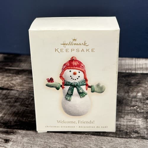 New Hallmark Keepsake Christmas Ornament - Welcome, Friends! - 2007 - MIB