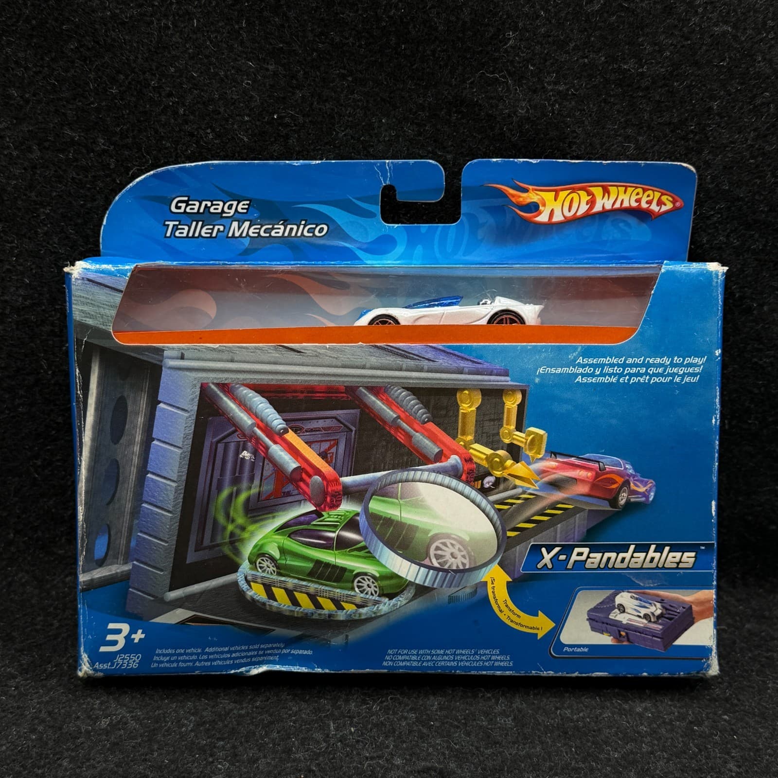 2005 Hot Wheels X-Pandables Garage Playset W Car Included Style J2550 Expandable