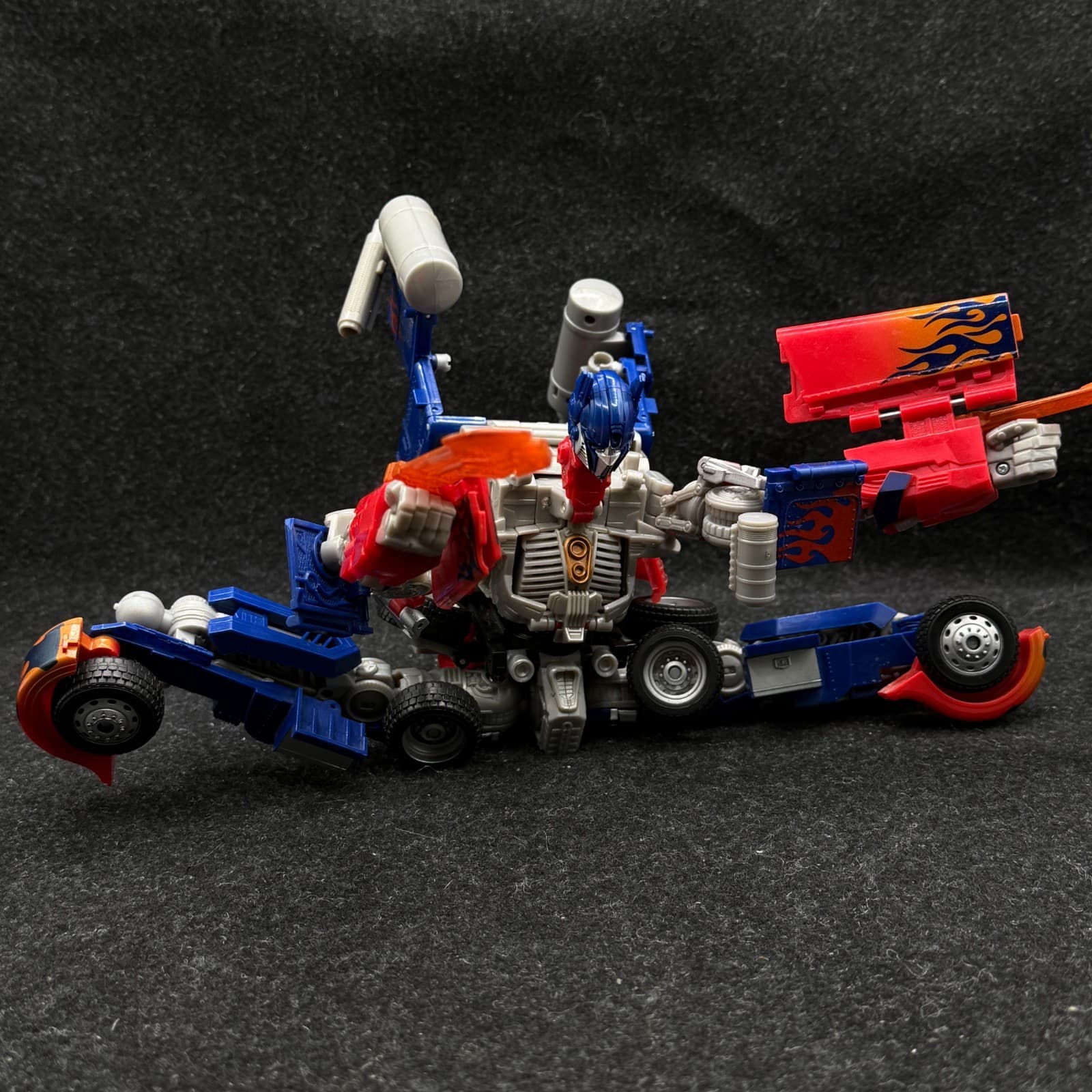 NOT COMPLETE Transformers Revenge Of The Fallen Optimus Prime Leader Class 2009