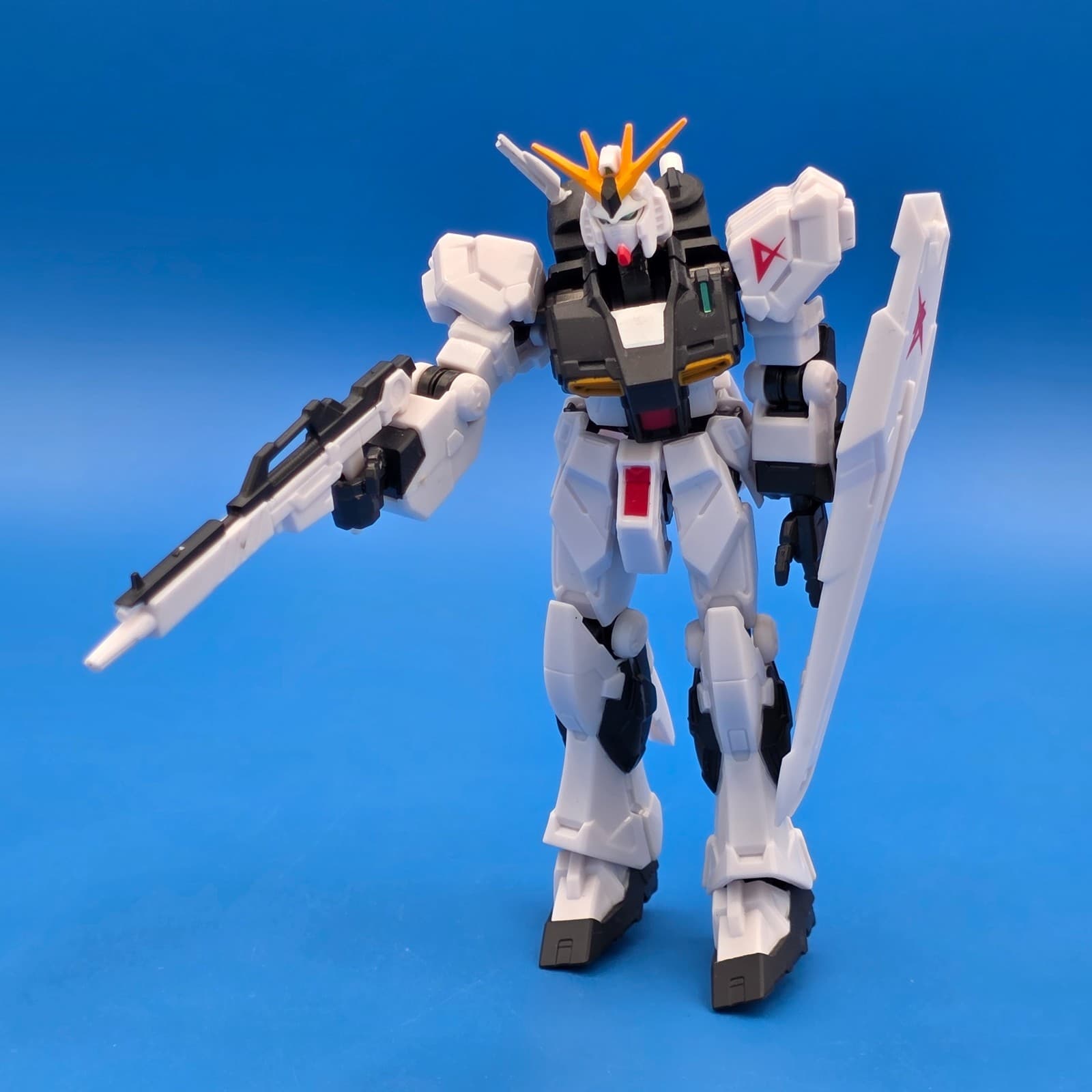 Bandai Mobile Suit Fighter Char’s Counterattack 93 Nu Gundam Action Figure
