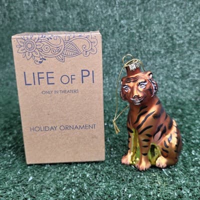 Life of Pi World Market 4" Glass Bengal Tiger(Richard Parker) Ornament w/Box