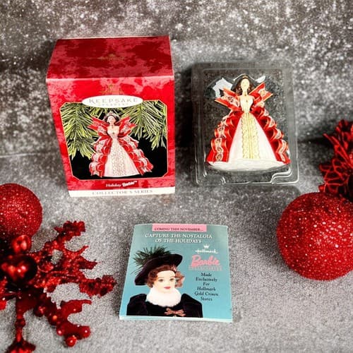 Hallmark Holiday Barbie Collector's Series Keepsake Ornament 1997 w/ Box