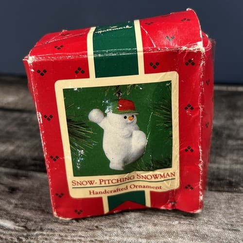 Vintage Hallmark Keepsake Ornament Snow-pitching Snowman 1985