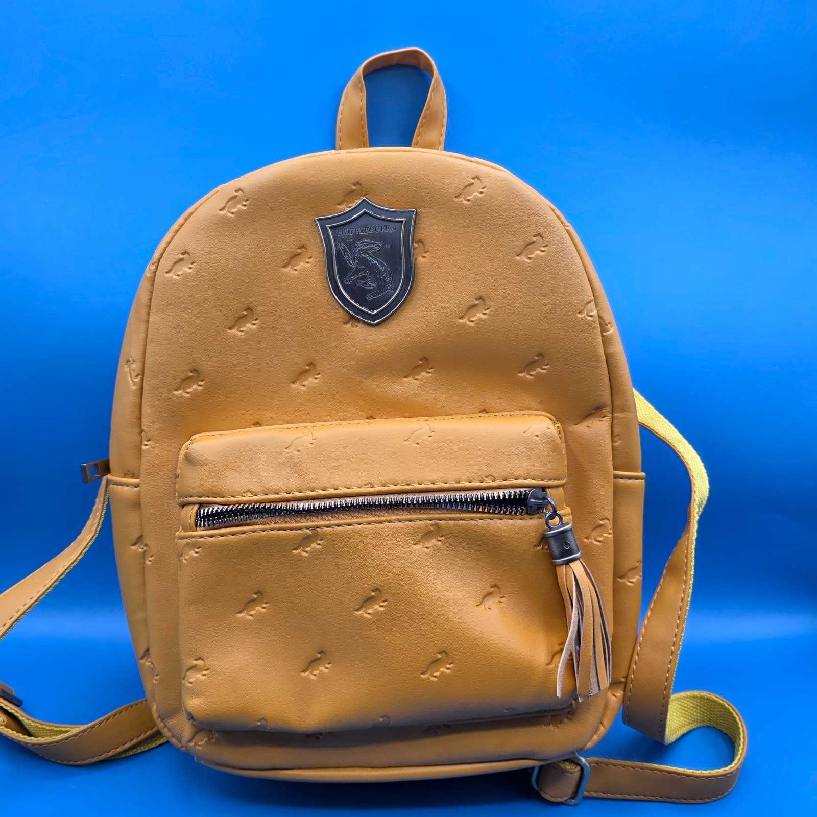NWT Bioworld Harry Potter Yellow Hufflepuff Mini Backpack