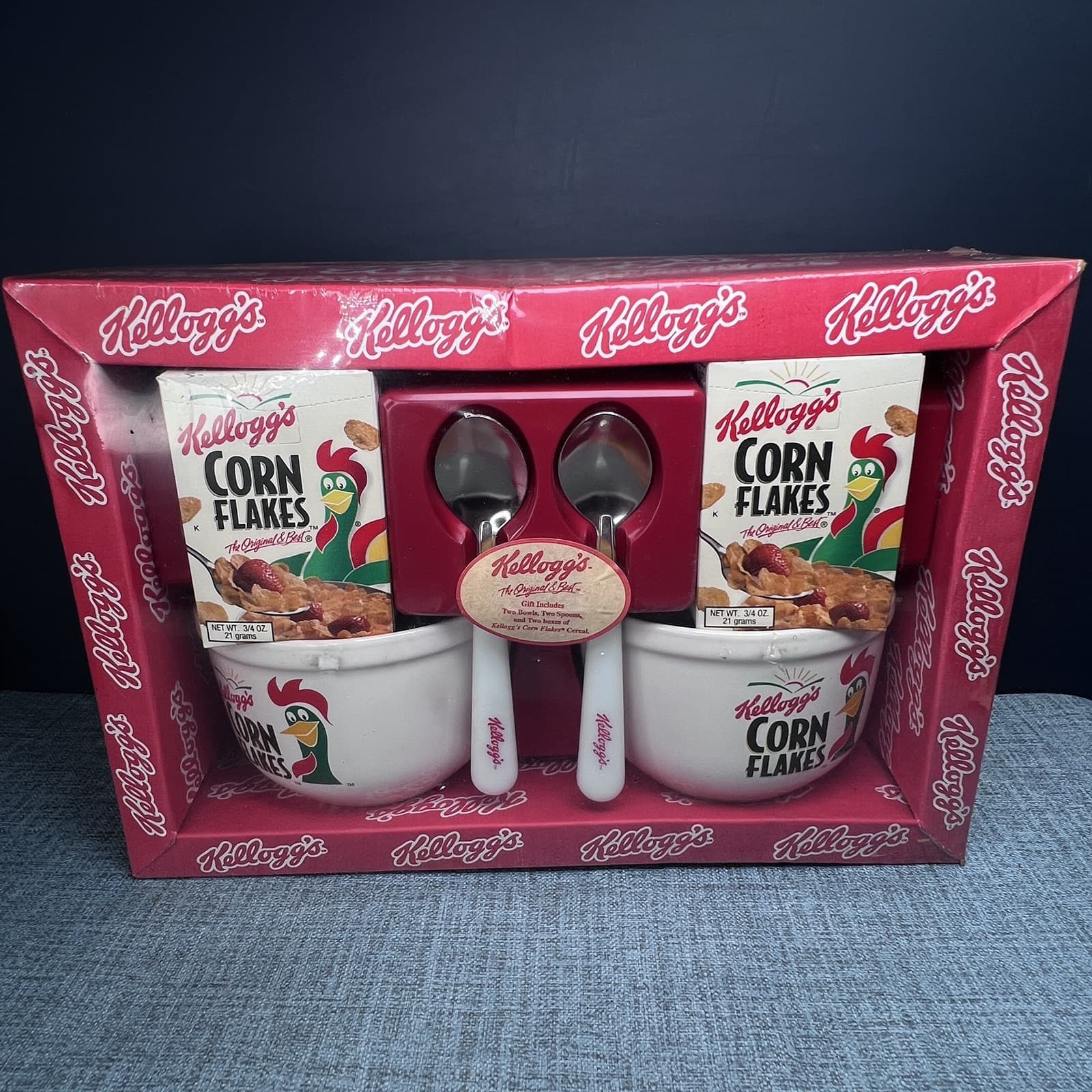 READ 1999 Kellogg’s Corn Flakes Ceramic Cereal Bowl Set w/ Spoons And Cereal
