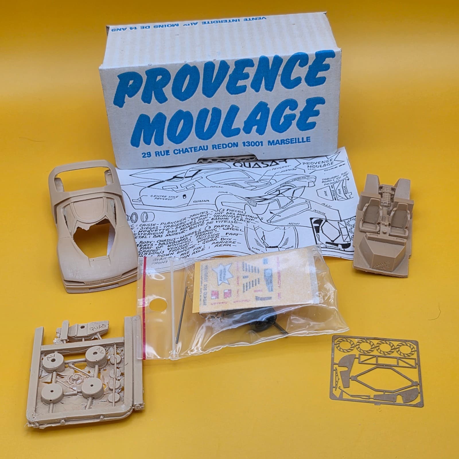 Provence Moulage KIT 1:43 Peugeot T 16 Quasar Model Kit French