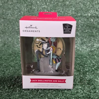 Hallmark Ornament The Nightmare Before Christmas Jack Skellington & Sally Disney
