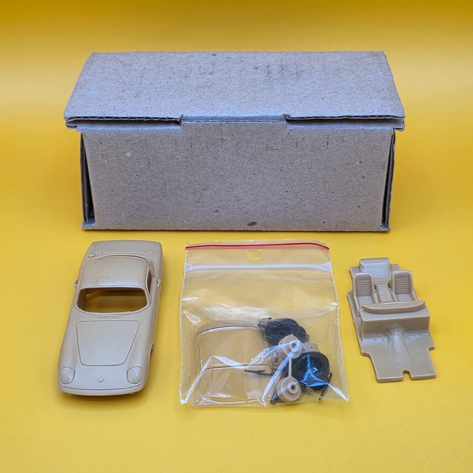 Provence Moulage 1:43 Scale Lotus Elan Coupe Model Kit French