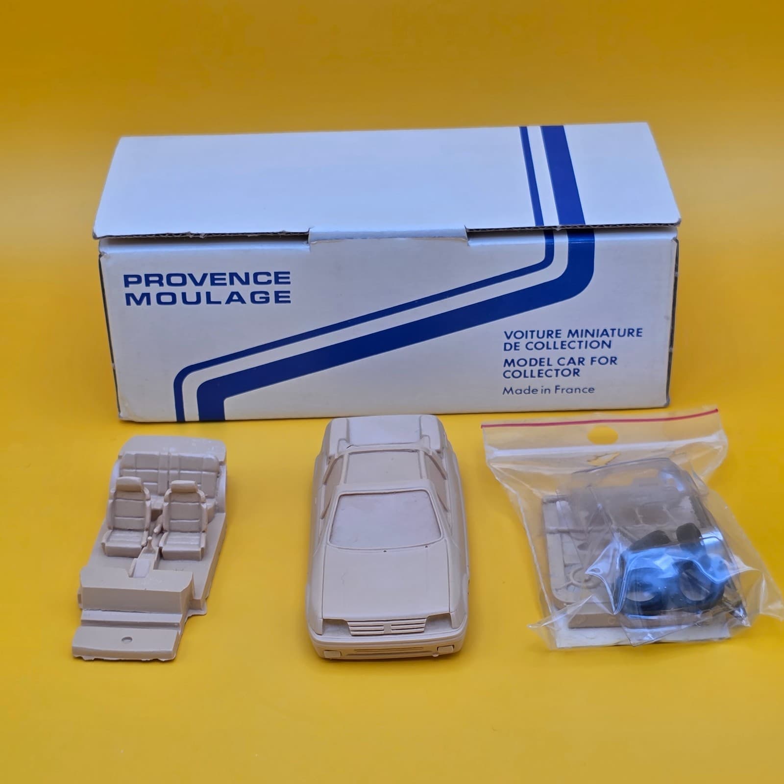 Provence Moulage Kit à Monter 1/43 - Peugeot 205 CTI