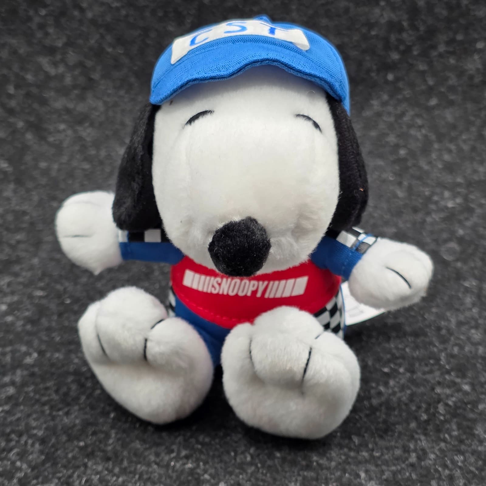 MetLife Peanuts Snoopy Nascar Driver Plush Doll Peanuts Stuffed Animal Toy 6"