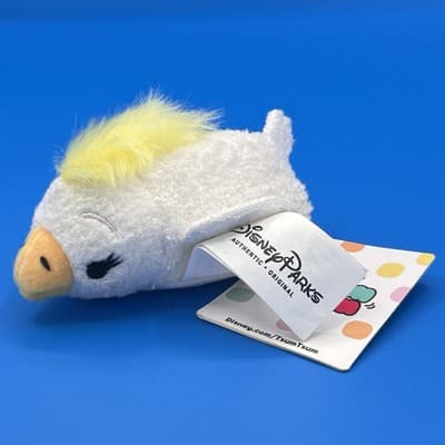 NWT Disney Parks Exclusive Adventureland Tiki Showgirl Bird Tsum Tsum Mini 3.5"