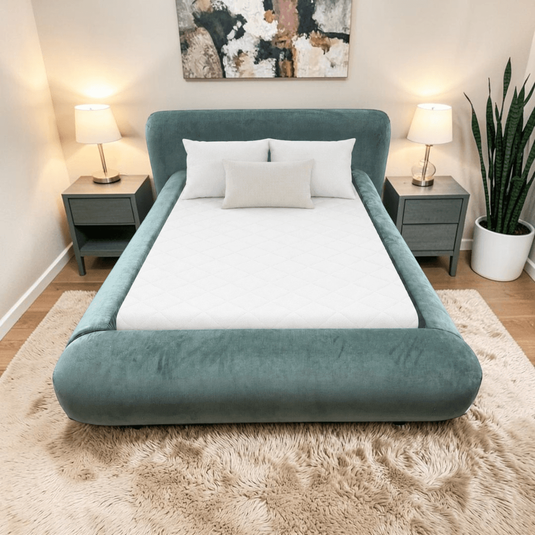 Lulu and Georgia Penley Rounded Full Platform Bed