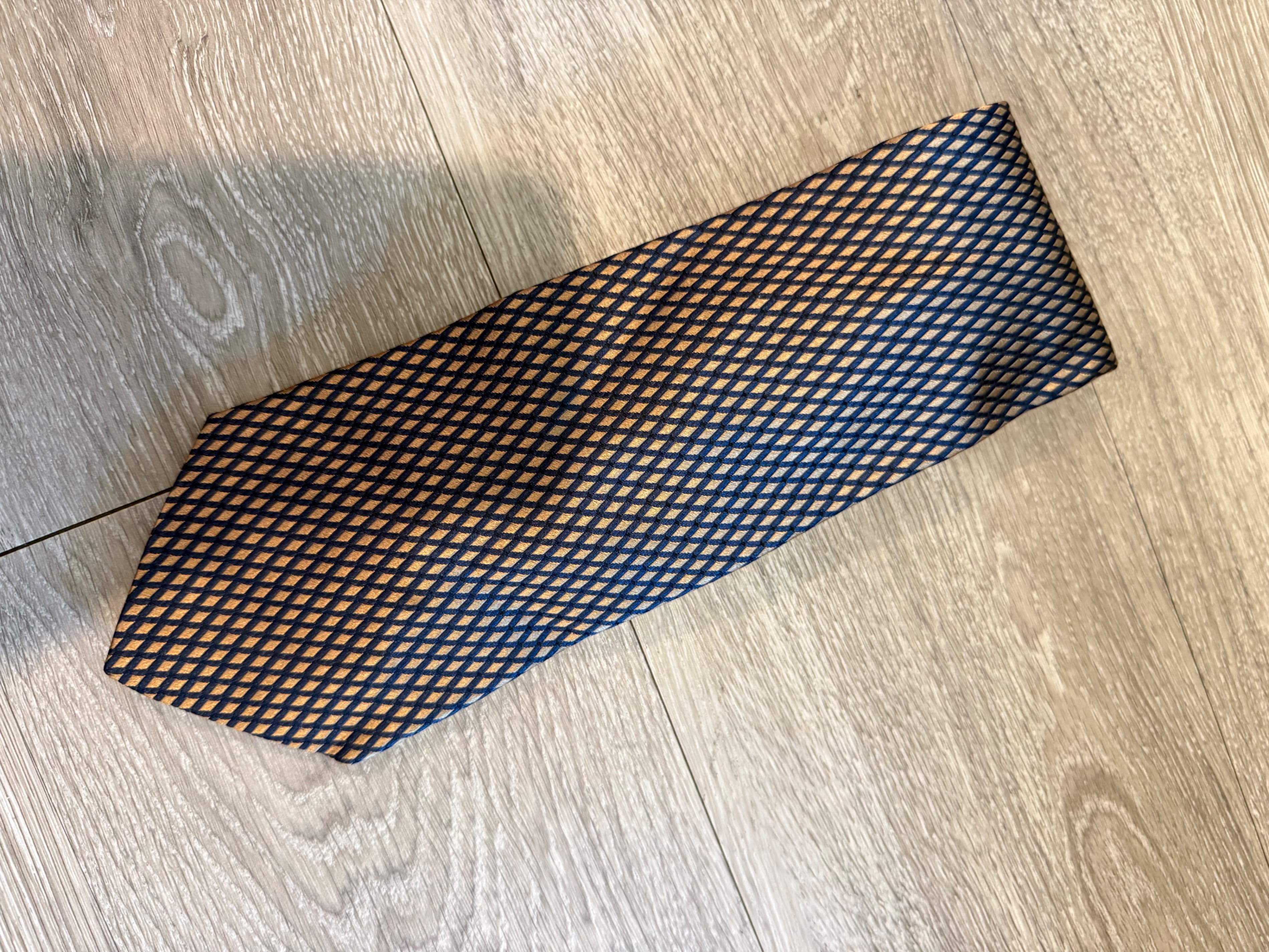 Holt Renfrew Geometric Pattern Silk Tie