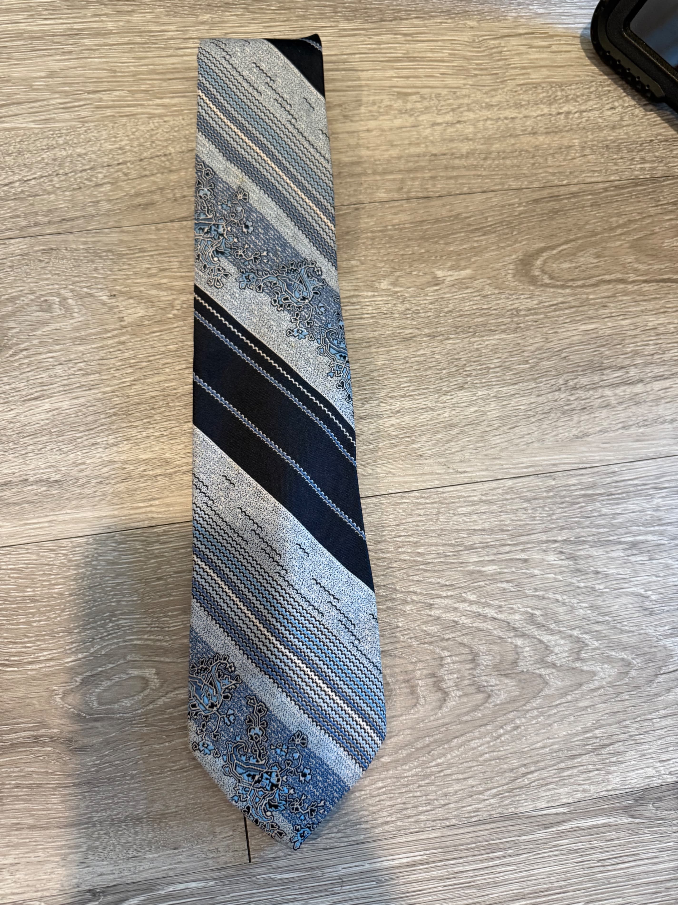 Pedigree Men’s tie