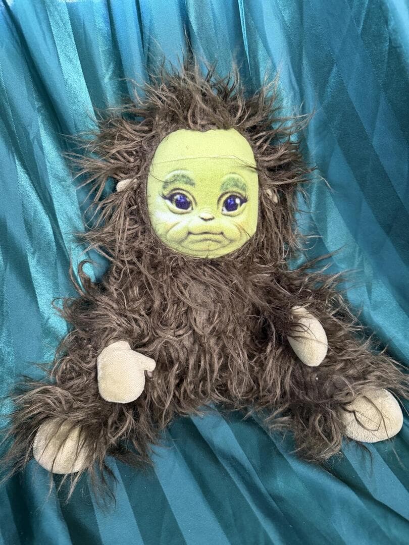 Dr Seuss How The Grinch Stole Christmas 14" Baby Grinch Plush Doll