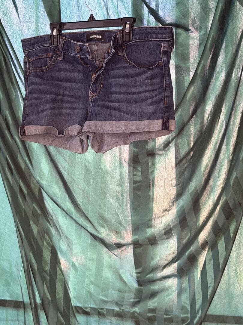 Express Ultimate Stretch Denim Shortie Shorts - Size 8, Low
