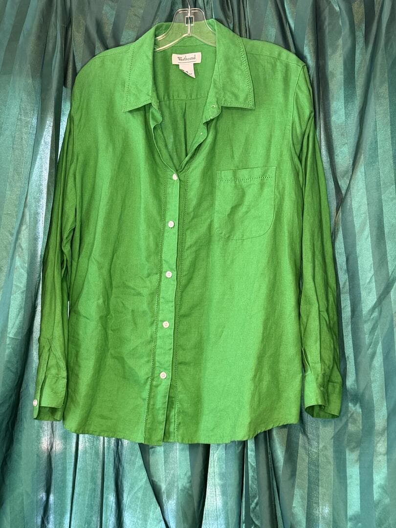 Wildwood Green Linen Button-Up Shirt - Lightweight Casual Menswear