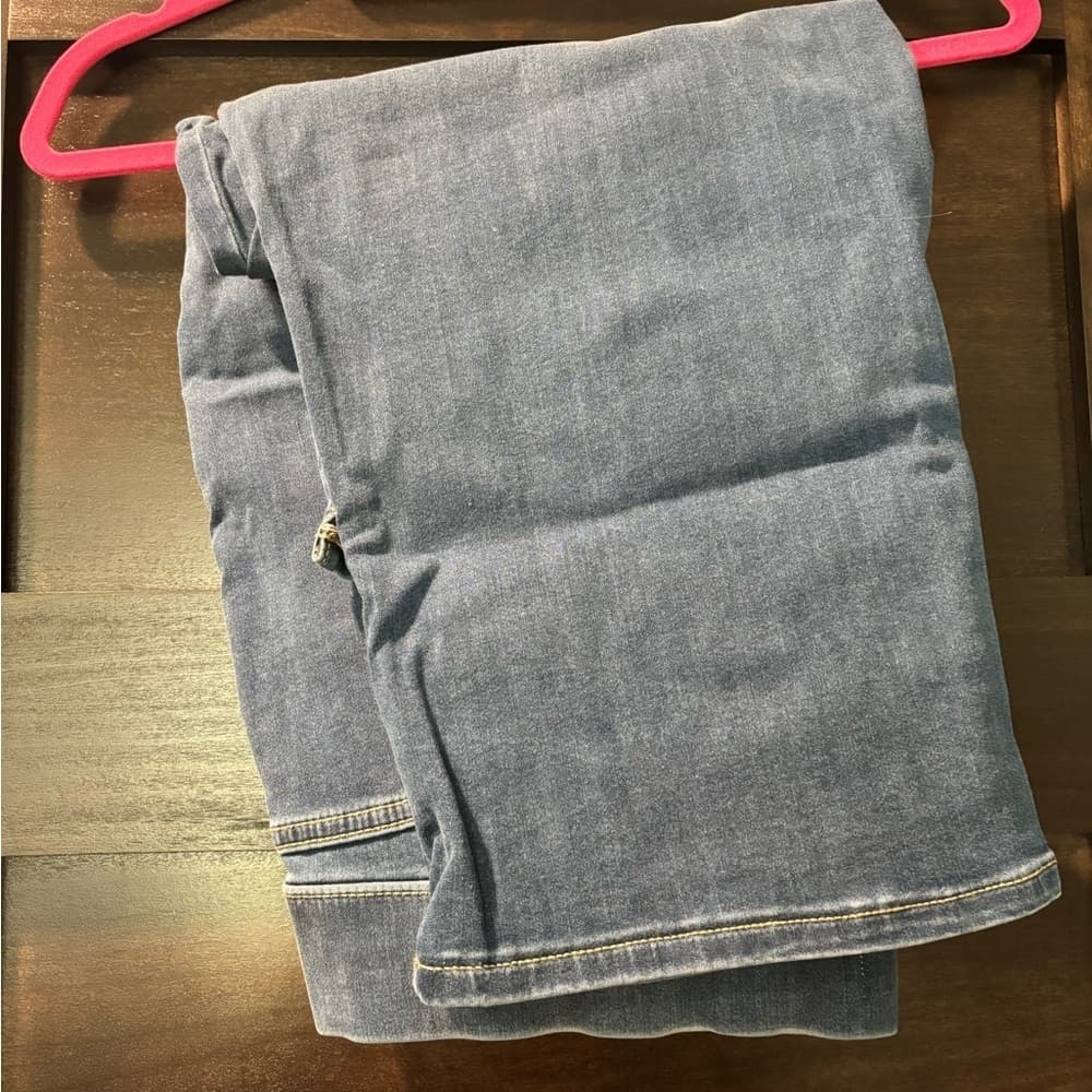 NWT Lane Bryant Light Blue High Rise Pedal Jeans Size 16