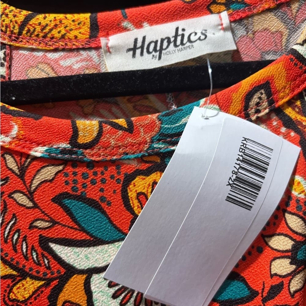 NWT Haptics Floral Orange Sleeveless Halter Top