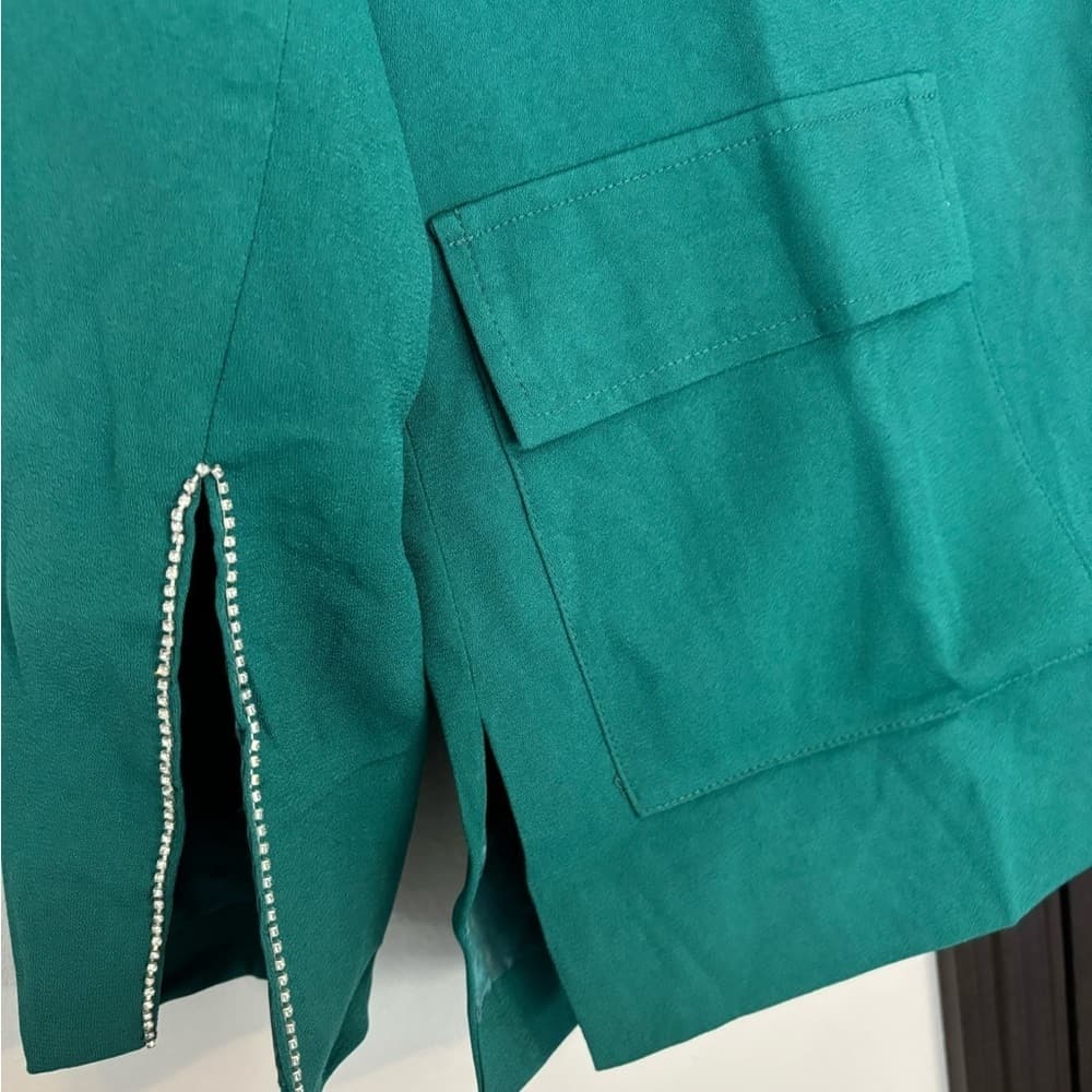ANDREE BY UNIT Green Women's Blazer with Bling on Sleeves Perfect for NYE