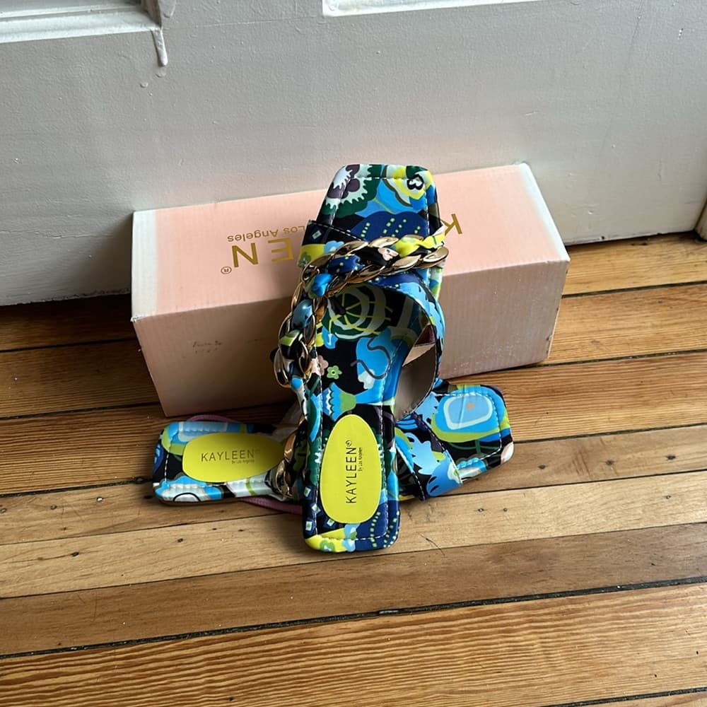 Kaylen by Los Angeles sandals