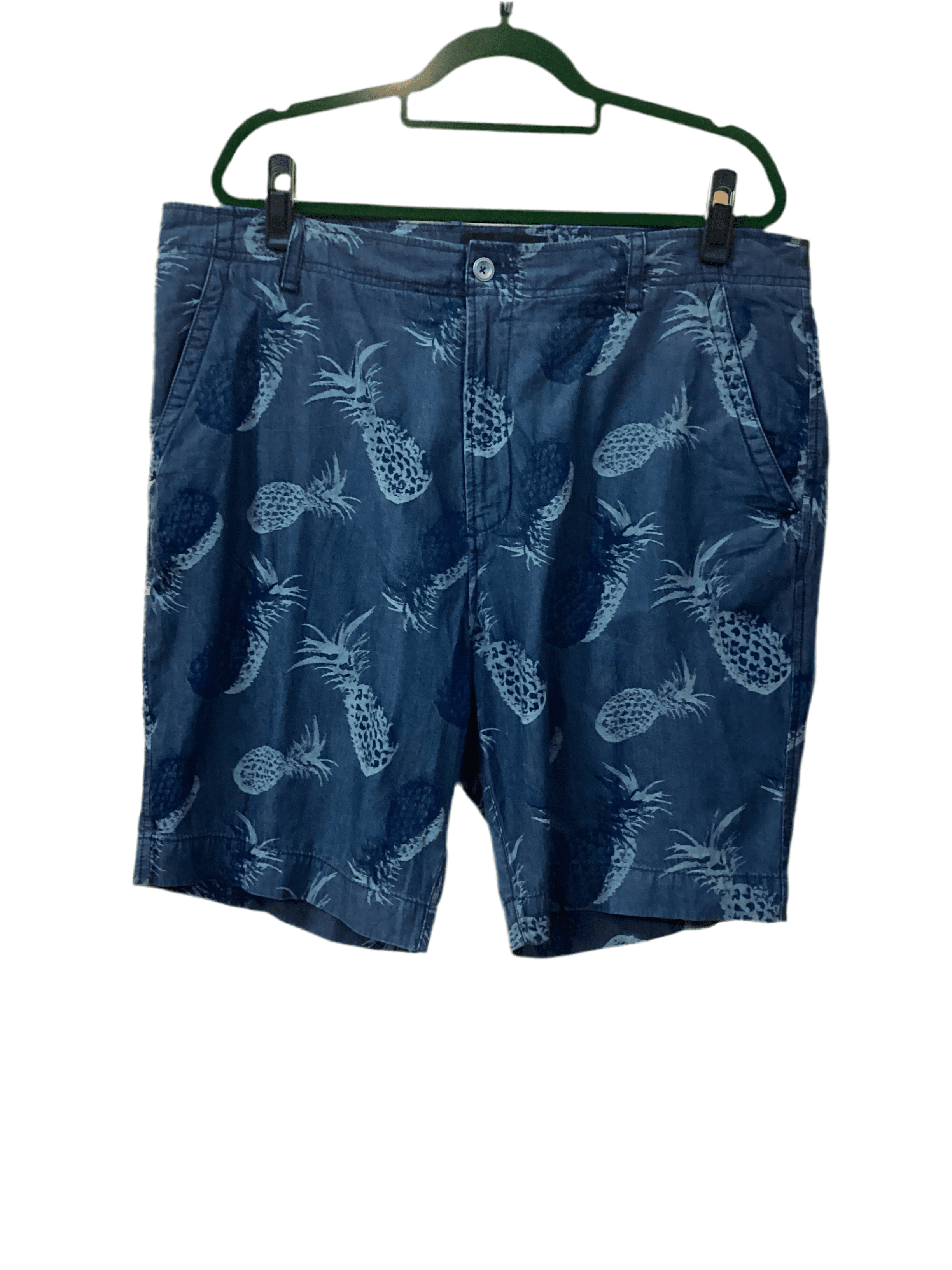 NWT men’s denim shorts with pineapple pattern blue Rodd & Gunn size 38