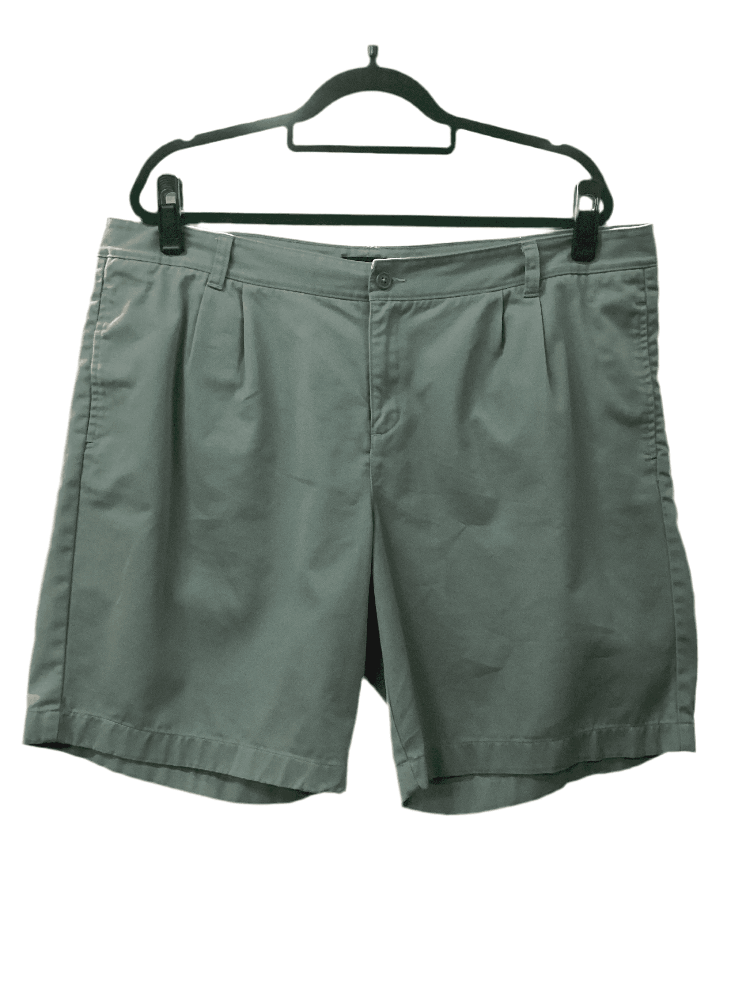 Men’s cargo shorts original beige Lands’ End size 18
