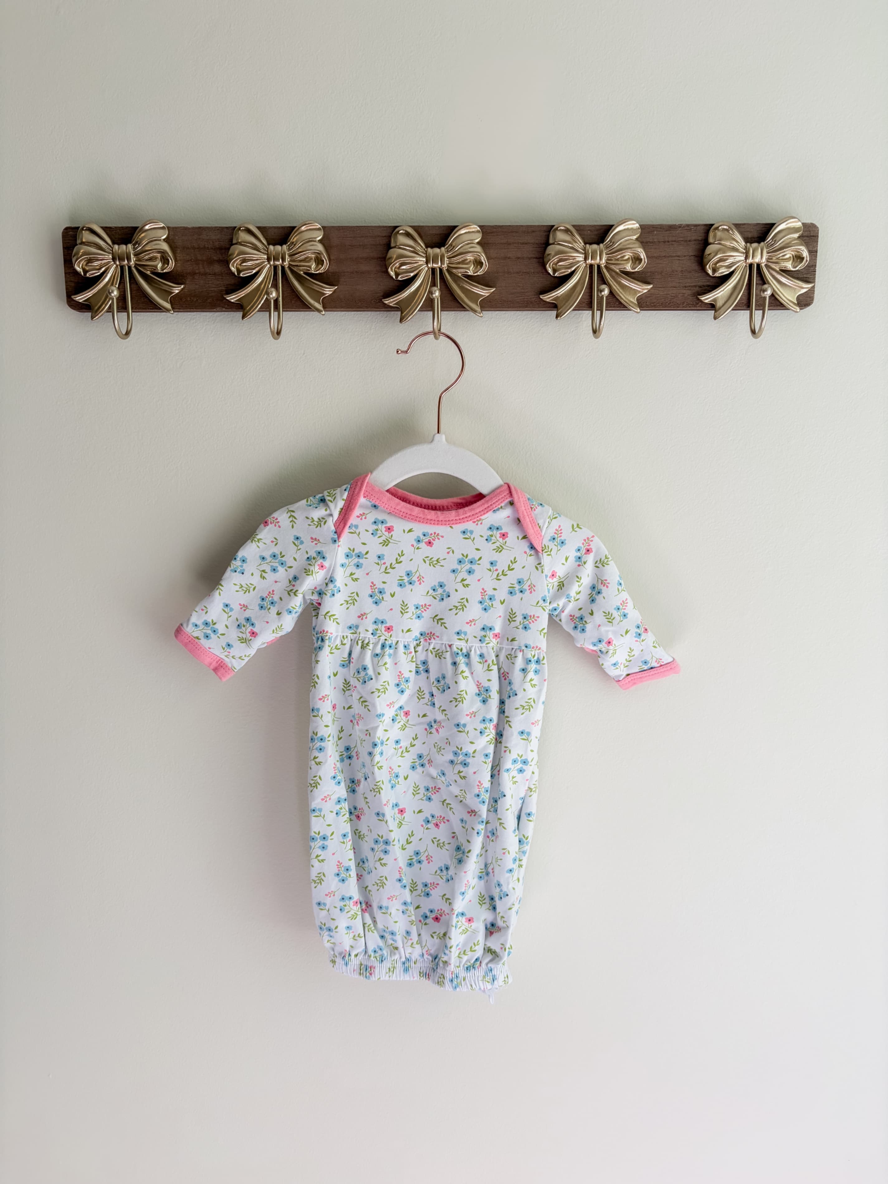 Jellybean size premie floral gown with zipper easy access