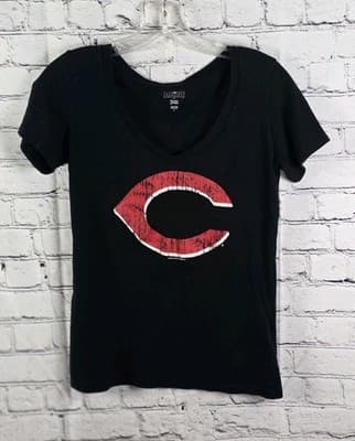 Cincinnati Reds Women's Small Black V-Neck Short Sleeve T-Shirt