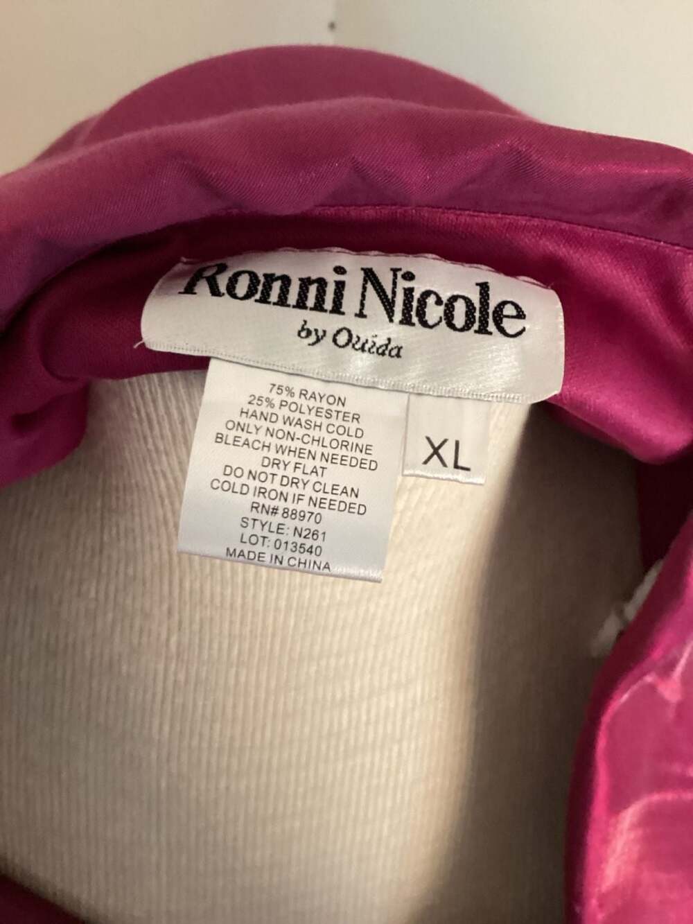 Vintage Ronni Nicole by Ouida Shimmer Wrap Top XL Magenta Rhinestone Buckle
