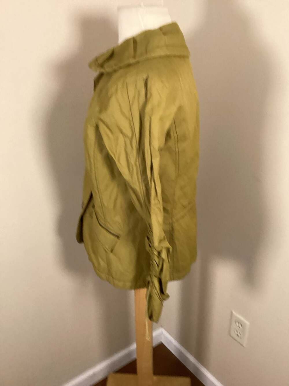 Coldwater Creek Citrine Yellow Ruffle Collar Cinched Sleeve Utility Jacket