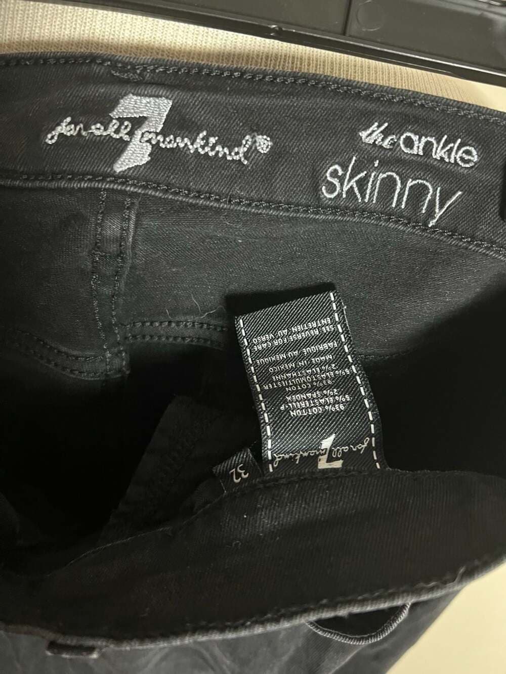 7 For All Mankind The Ankle Skinny Jeans Black Size 32