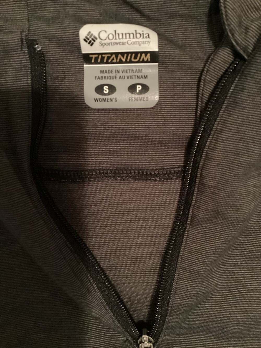 Columbia Titanium Women's Small Gray Quarter Zip Pullover