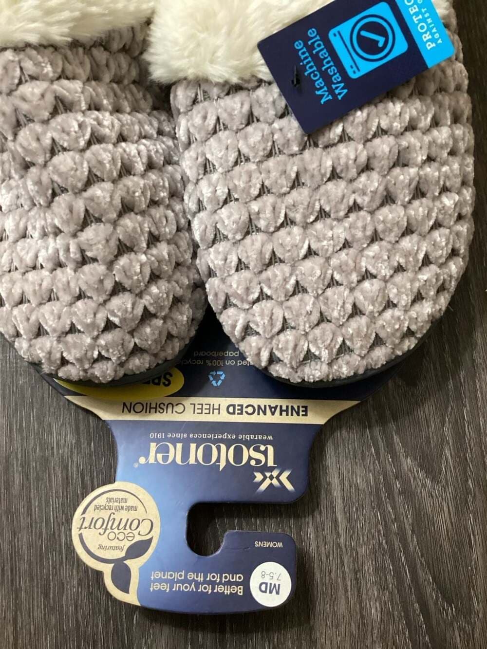 Isotoner Women's Textured Chenille Slippers Size MD 7.5-8