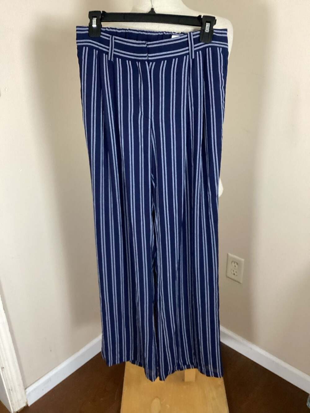 Michael Kors Navy Blue Striped Wide Leg Pants Size 8