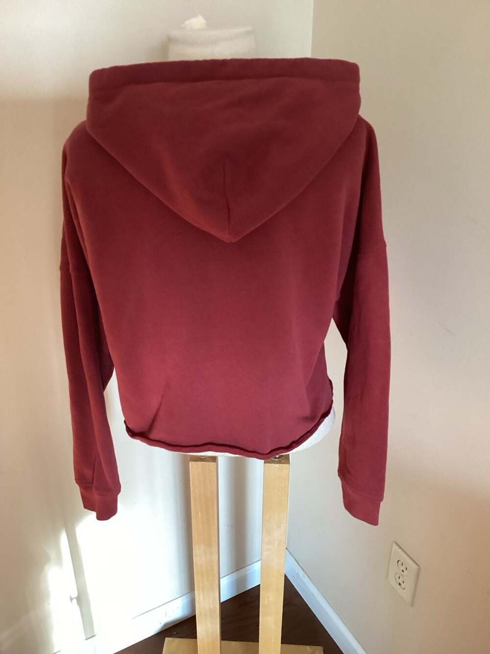 Calvin Klein Jeans Women's Red Sequin Monogram Logo Cropped Hoodie Size M